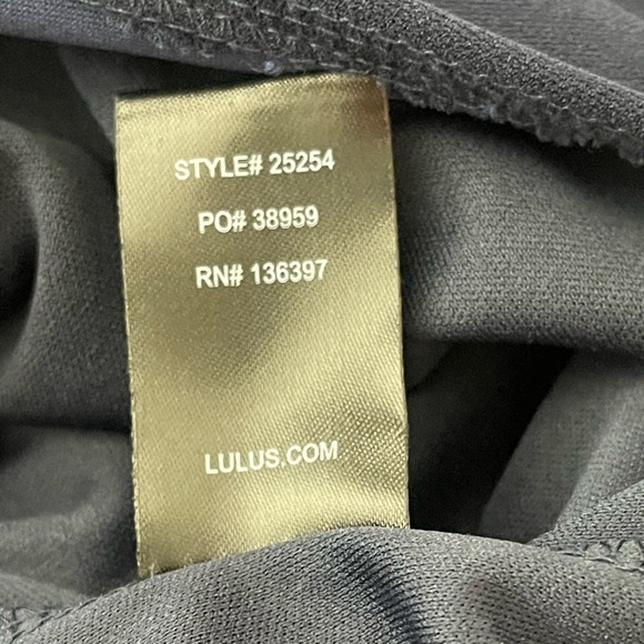 Lulu’s Navy Blue Leandra Maxi Crochet Side Slit Formal Dress size Small - Picture 10 of 13